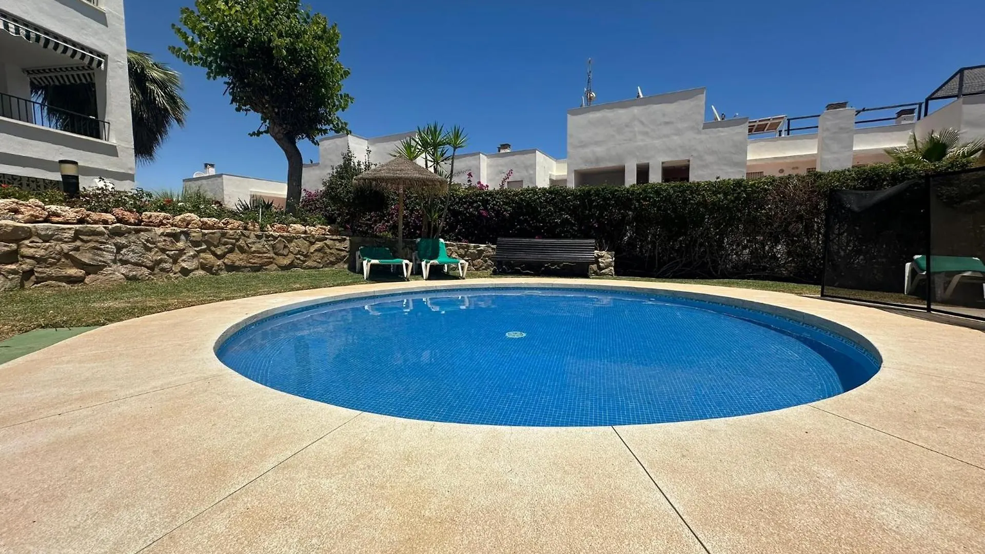 Apartamento Soleado En Miraflores Μάλαγα 0*,  Ισπανία